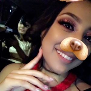 Meet your Posher, Magaly